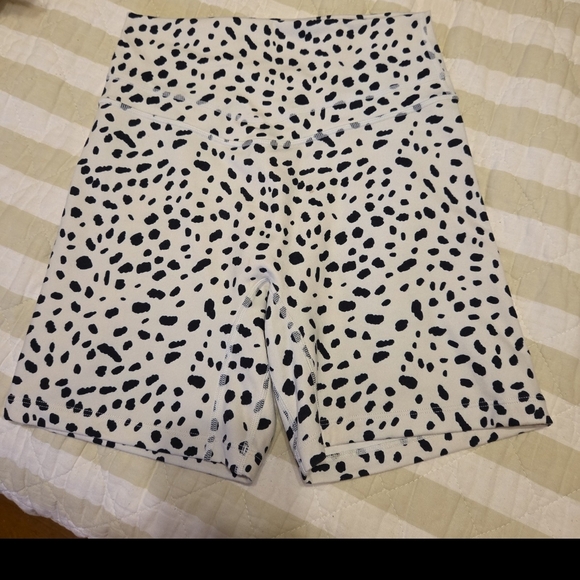 Women's Black and White Patterned Shorts - Picture 1 of 3